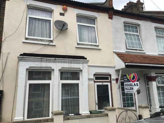 3&nbsp;Bedroom&nbsp;Terraced